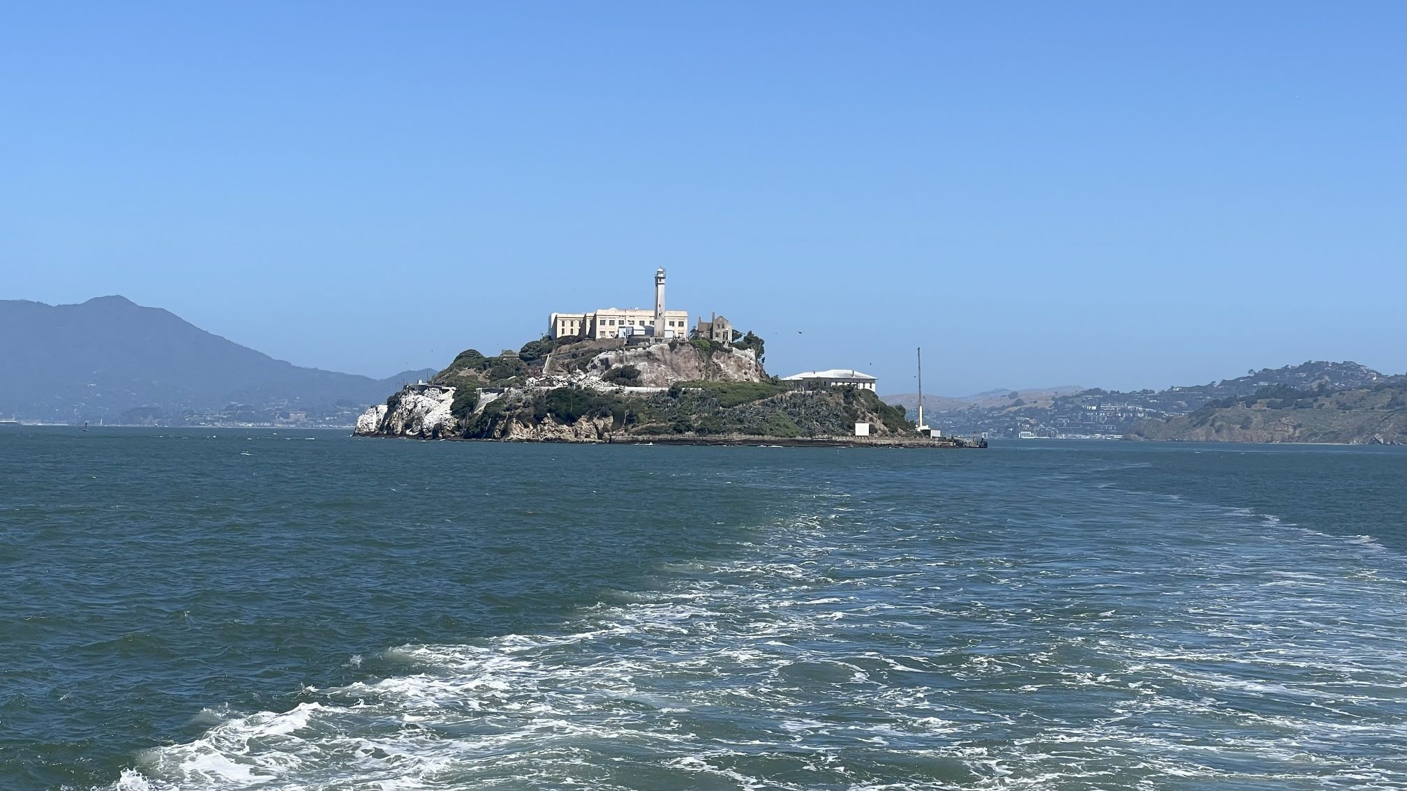 Discovering local experiences